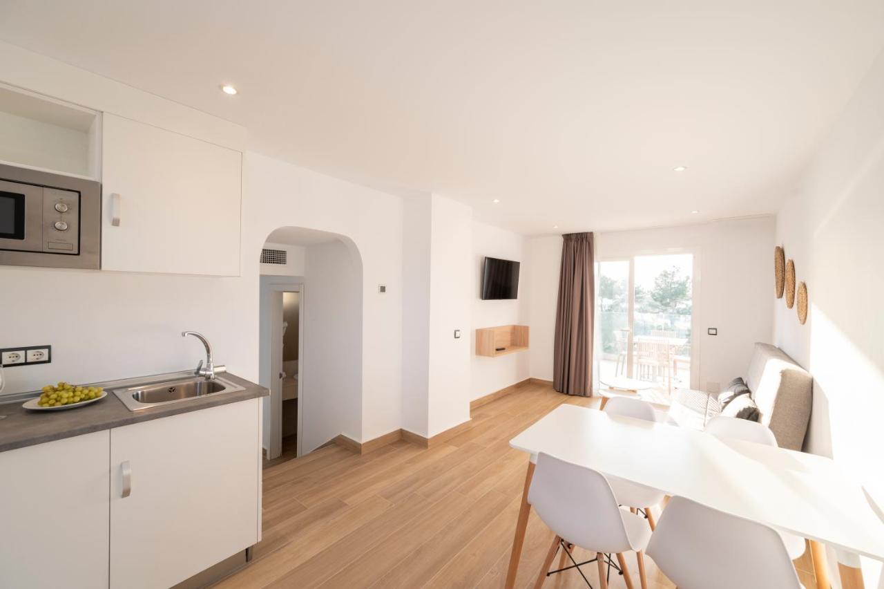 Apartamentos Blanco Sol Cala Vadella  Esterno foto