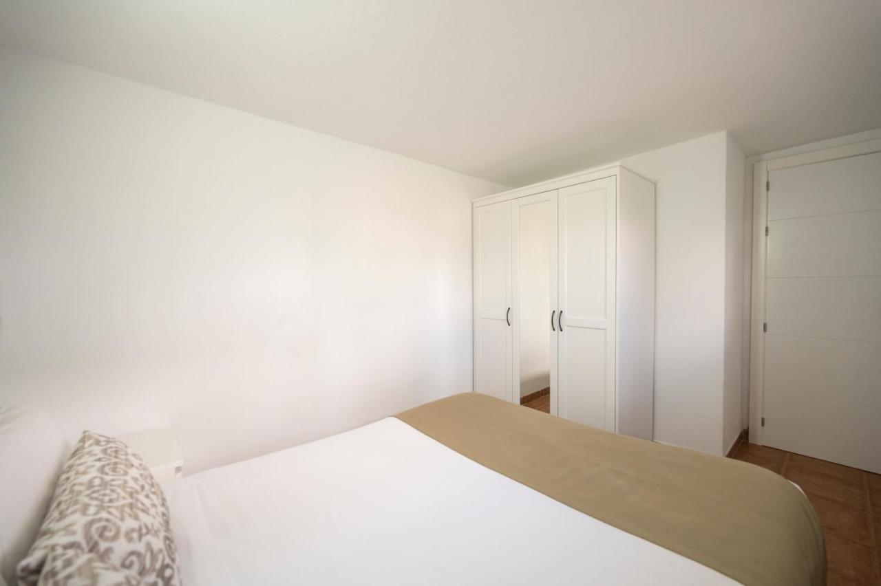 Apartamentos Blanco Sol Cala Vadella  Esterno foto