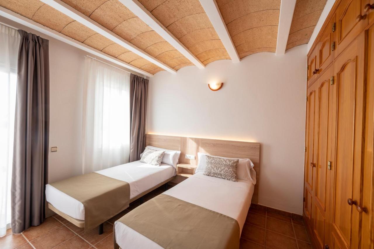 Apartamentos Blanco Sol Cala Vadella  Esterno foto