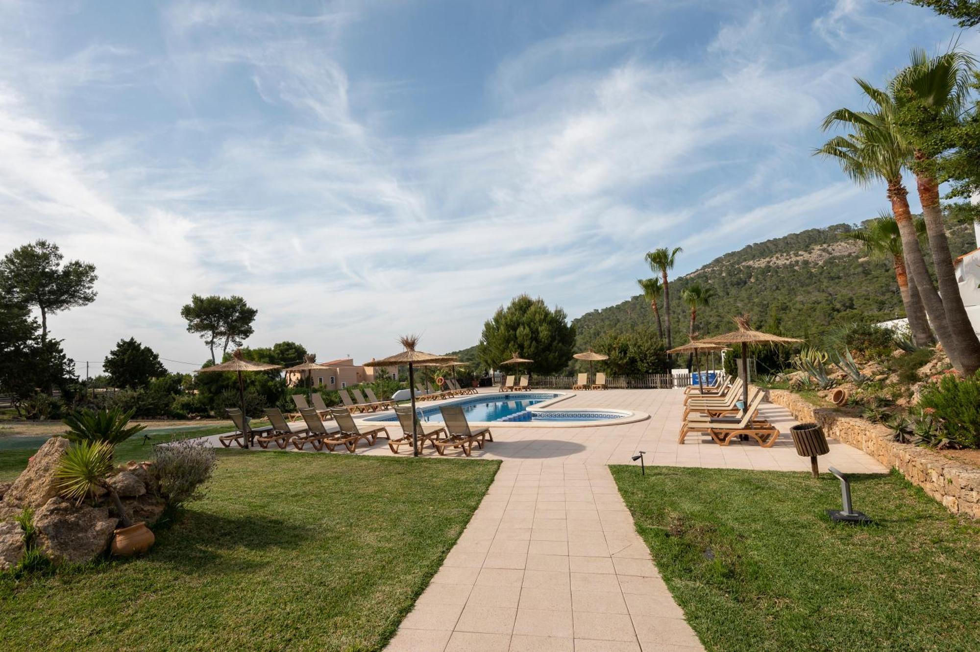 Apartamentos Blanco Sol Cala Vadella  Esterno foto